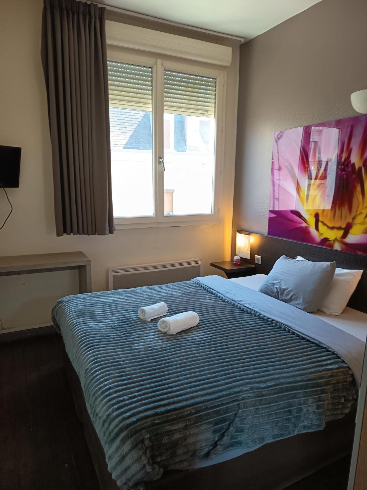 Hotel De La Gare Périgueux Kültér fotó